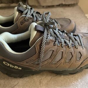 Women’s Brown Hiking Shoes